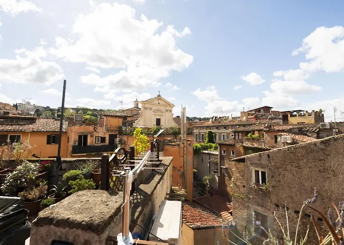Trastevere Charming *